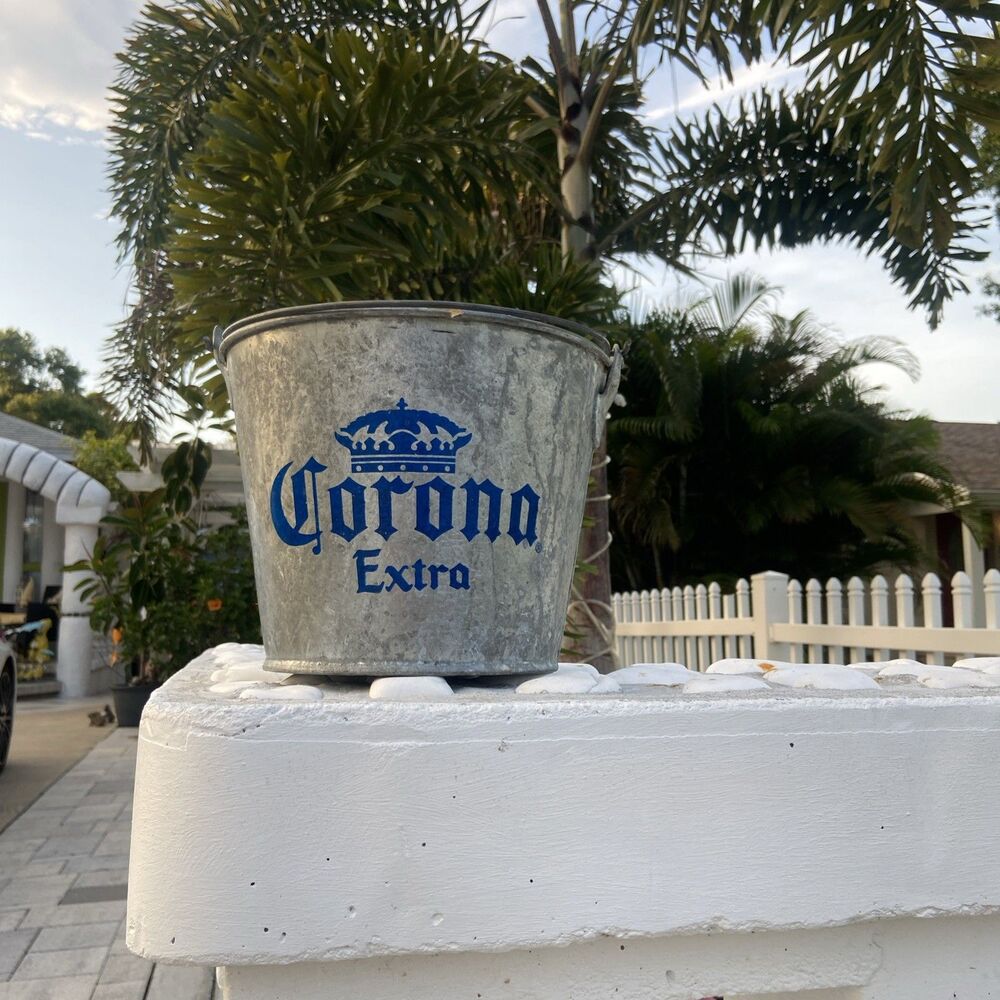 Corona Extra Beer Ice Bucket 5 Qt. Galvanized Metal Party Bucket Vintage